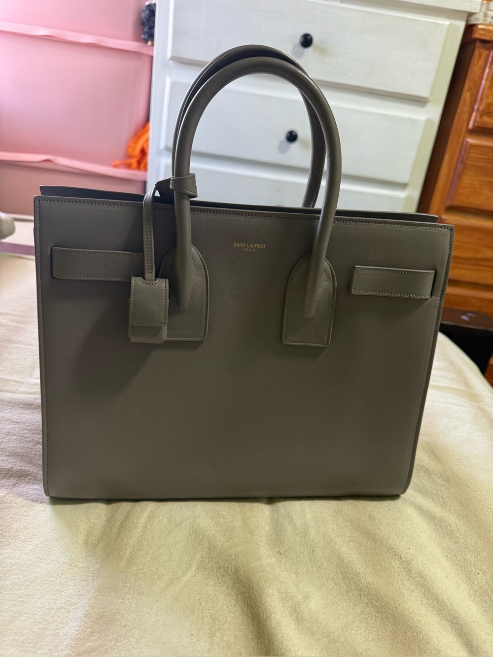 Saint Laurent Sac de Jour bag